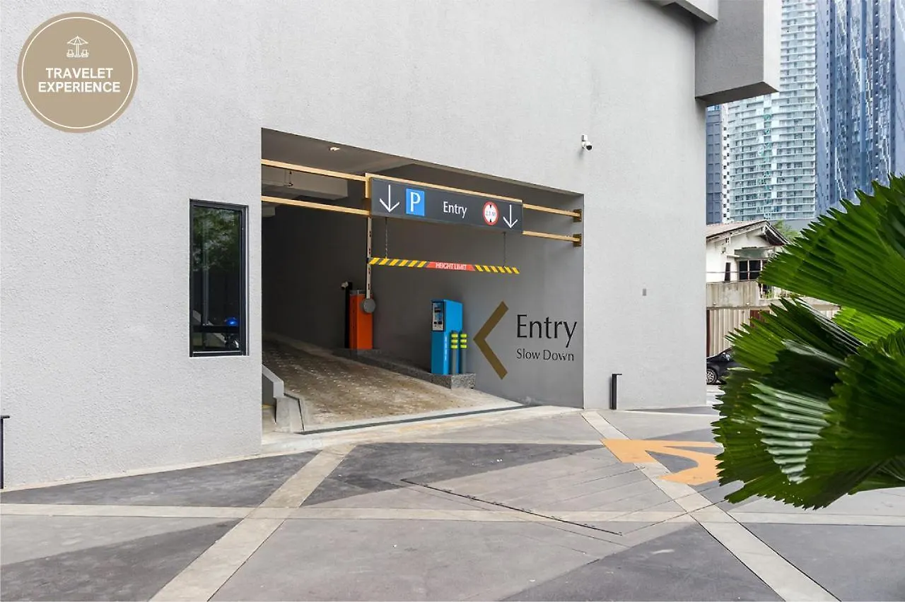 Scarletz Suites Klcc, Travelet Kuala Lumpur Apartment